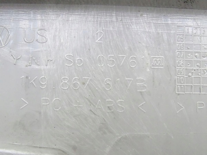 фото №8, Vw golf vi 08-13 планка стеля зад