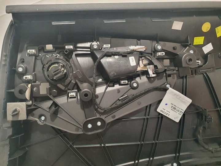 фото №14, A6 c7 4g0 оббивка двері лівий зад задня шкіра підсвітка led ambiente