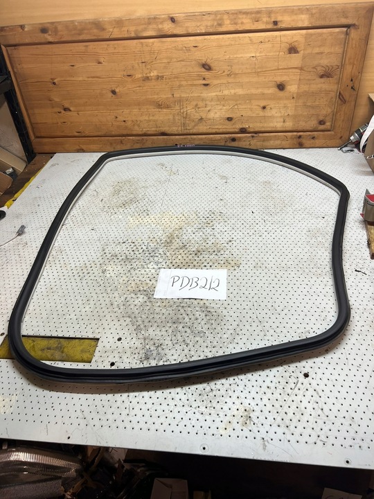 фото №1, Прокладка двері праві перед skoda fabia i 99-08