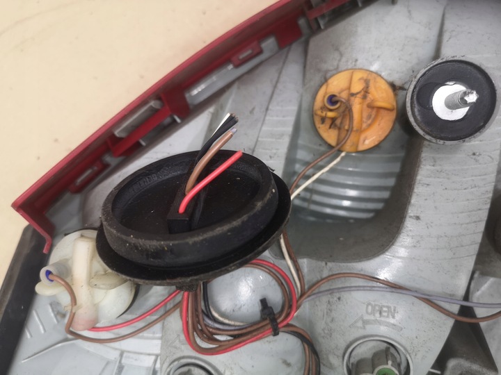 фото №10, Лампа права зад skoda fabia 2 ii рестайлінг hb 5d 10-14 uk