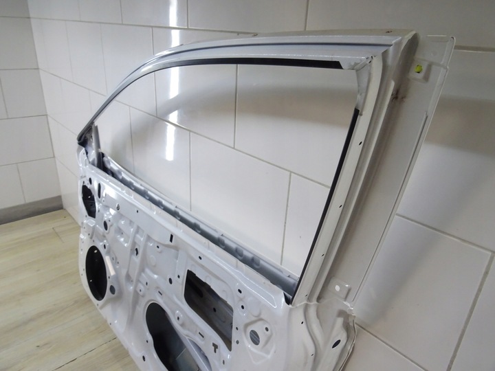 фото №9, Дверь правые передние правый перед toyota camry viii 8 18- llu