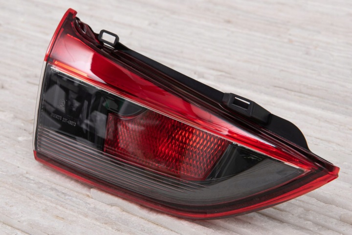 фото №8, Mazda 6 iii gj 2012-2015 sedan фара крышки задней левая ghk1513g0d