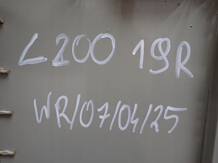 фото №12, Комплект сидений европа оригинал кожа mitsubishi l200 19r