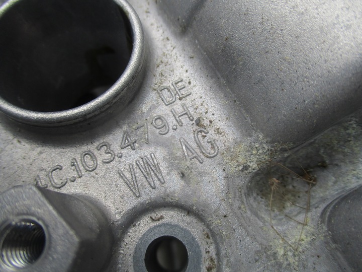 фото №16, Vw audi seat skoda 1.0 tsi tfsi кришка клапанів вали розподільний вал