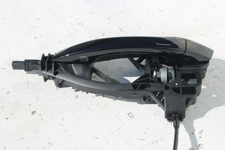 фото №12, Audi rsq8 ручка ручка дверь 4m8837205b 4m8837206b lc9x 2t2t rs q8 4n09277
