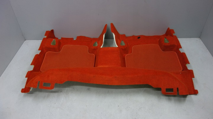 фото №9, Volvo xc40 сиденья диван обивка туннель