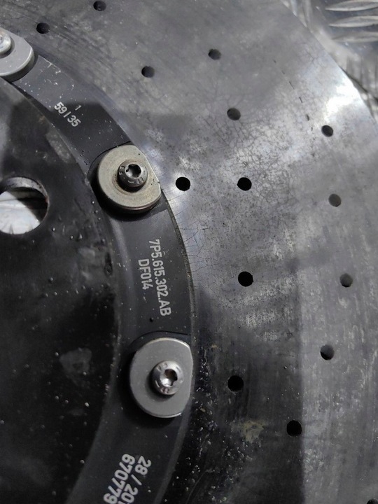 фото №8, Porsche cayenne 7p5 рестайлинг ceramika диски керамические керамический 4.8 turbo