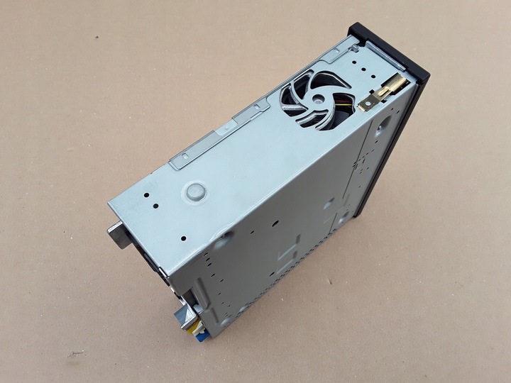 фото №14, Модуль считыватель карт навигация harman mib2 seat leon iii 2019 5f0035020h