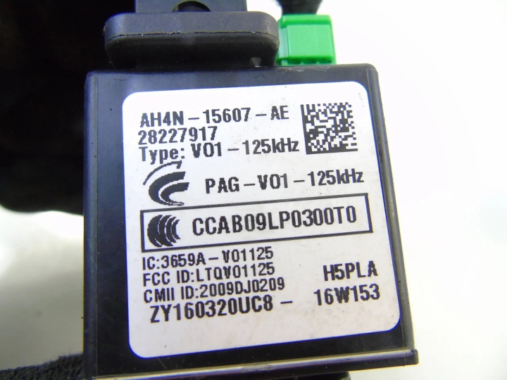 фото №7, Замок запалювання ключ pilot volvo v40 ii 30659639 ah4n-15607-ae