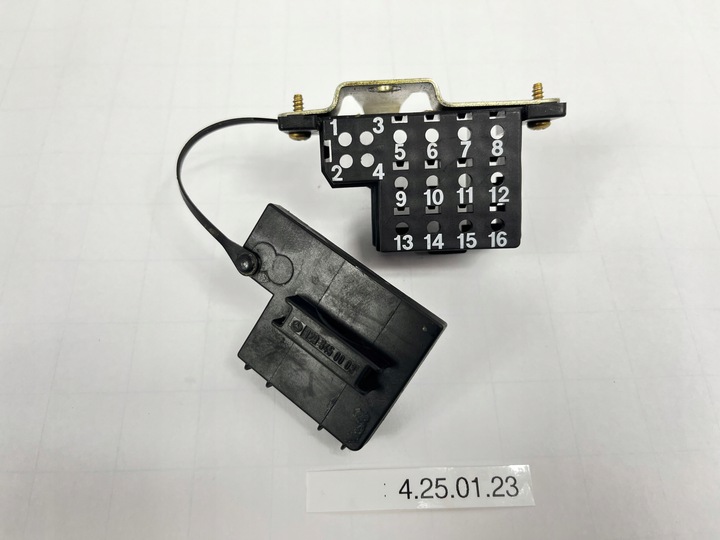 фото №5, З'єднувач port діагностичний mercedes w124 1295450003