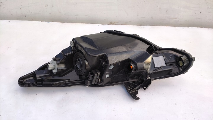 фото №7, Toyota aygo ii 2 14-17 лампа правые перед передняя 99226-81017 t-b11