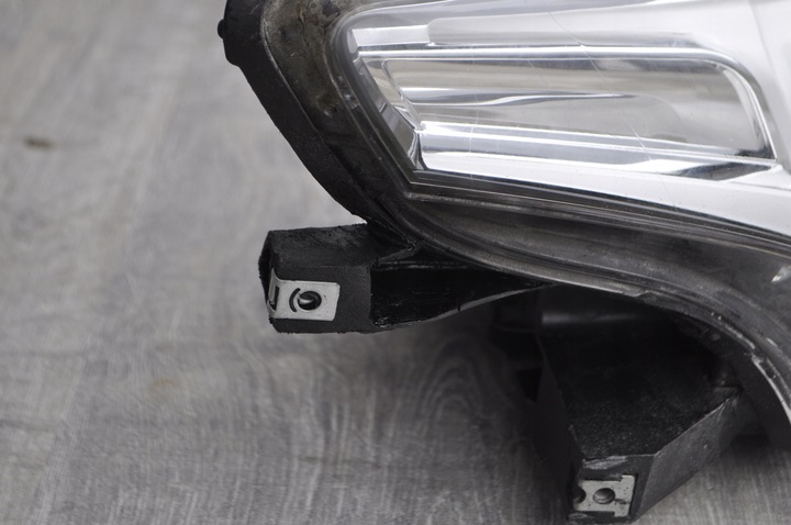 фото №15, Лампа правый перед mitsubishi outlander iii 12-15 8301c1-98