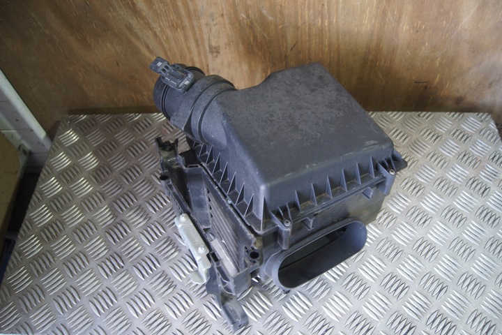 фото №1, Корпус фильтра воздуха mb a6070900101