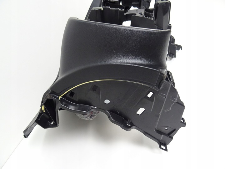 фото №13, Outlaner iii рестайлінг консоль панель роздавальна капот панель