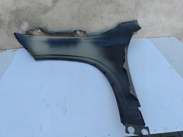 фото №10, Mercedes eqb 243 крило праві перед переднє 7177