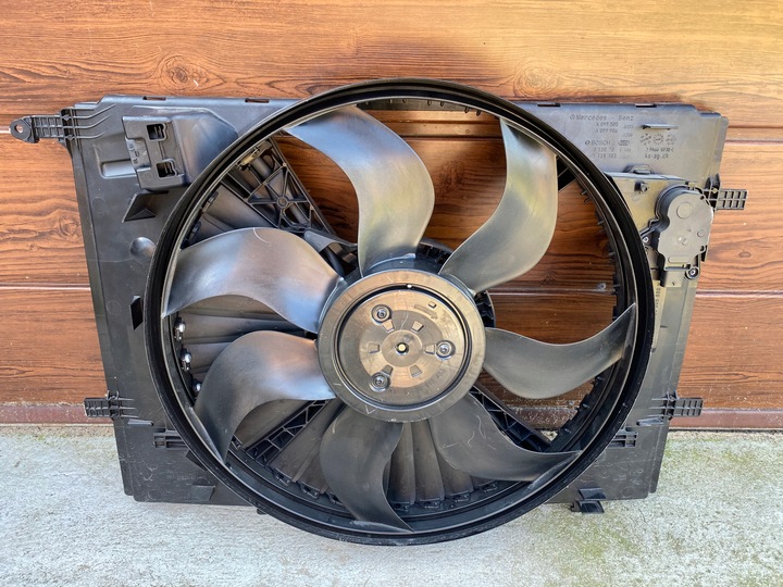 фото №1, Mercedes c e a205 a213 a0999061300 вентилятор