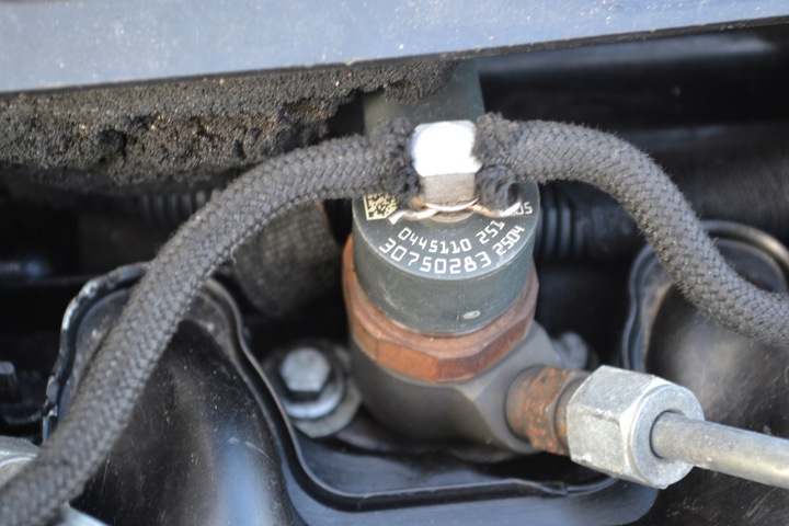 фото №6, Двигатель d5244t 2.4 d5 volvo xc90 комплектный пластик крышка f/v