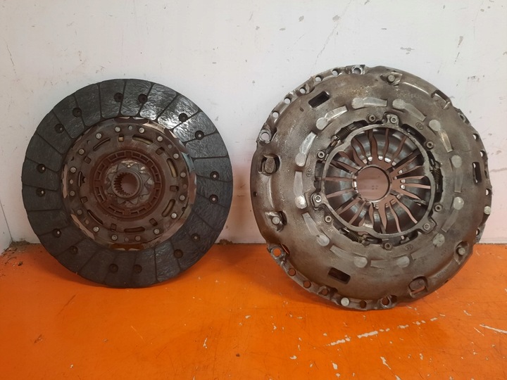 фото №1, Volvo s40 ii 136km 04-07 2.0d зчеплення диск притиск 324043010 d4204t