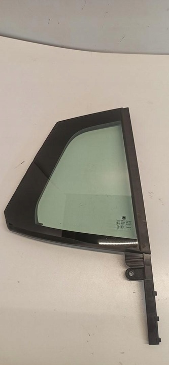 фото №1, Skoda enyaq стекло дверь правые зад 5le845214