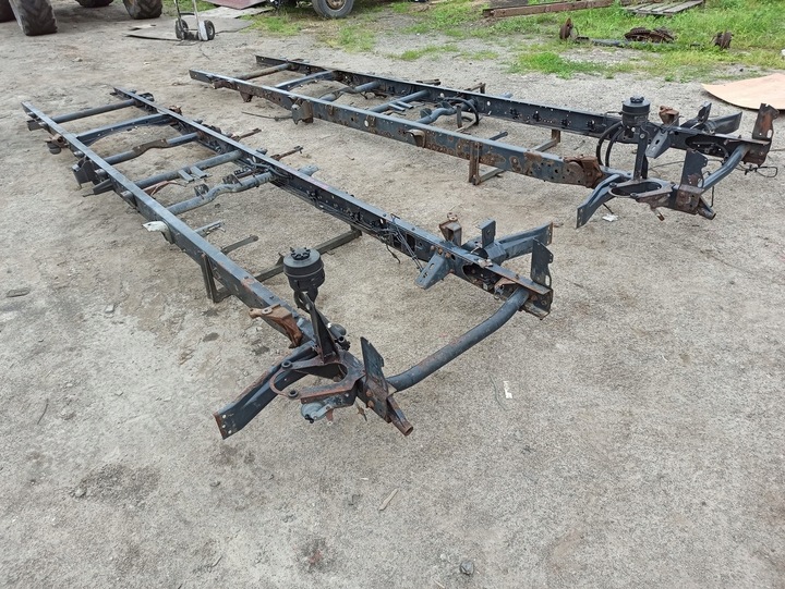 фото №11, Рама iveco daily 35s 99-14 dł. 5,50m расстояние между отверстиями 3.30m