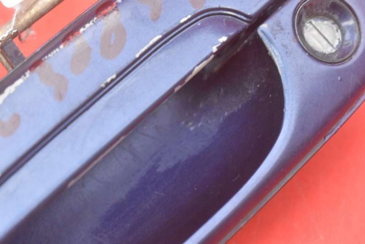 фото №12, Ручка ліва перед передня темно-синя mazda 626 5 v gf рестайлінг 99-02