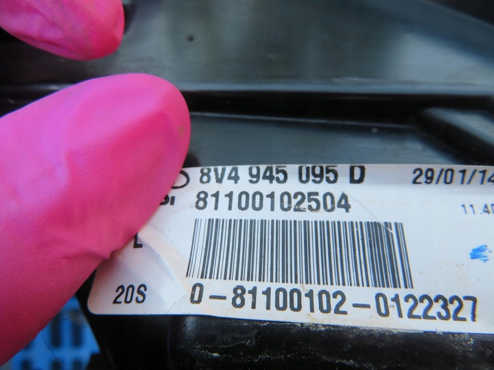 фото №12, Лампа зад задняя левая audi a3 sportback led 12r-17r 8v4945095d