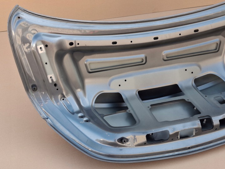 фото №9, Mercedes c-klasa w205 sedan кришка багажника a2057502400