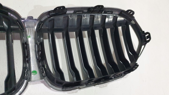 фото №13, Решётка решётка радиатора bmw x1 f48 f49 рестайлинг 8493450 8493451
