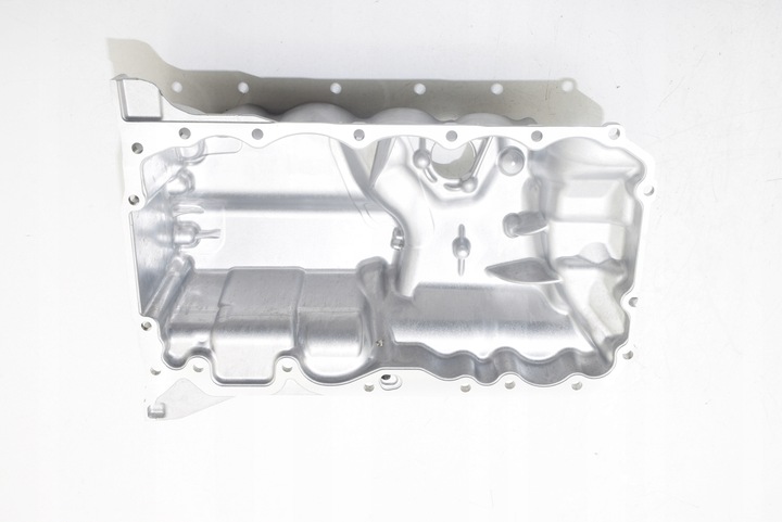 фото №10, Bmw 2 u06 220i 223ix x1 u11 20i 23ix піддон масла 4a21455 нова !!