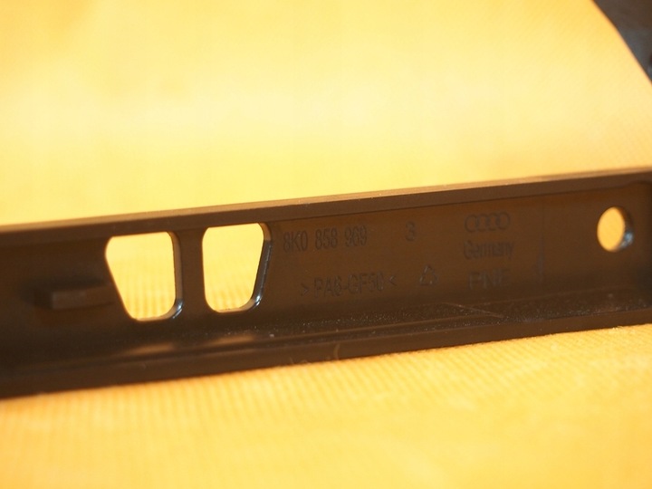 фото №8, Audi a5 8t держатель крепление mmi 8k0858969 24km