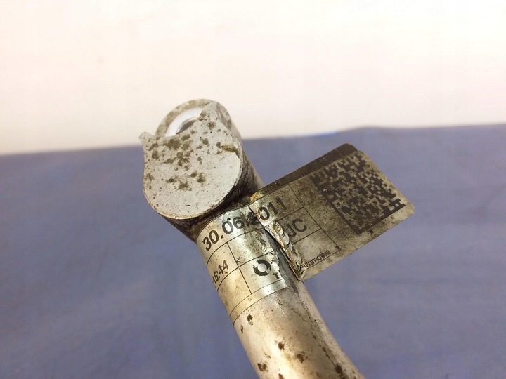 фото №7, Audi a4 b8 2.0 tfsi шланг трубка кондиционера