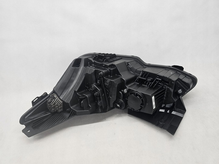 фото №10, Kia ev6 лампа перед передняя правая полный led европа 92102-cv0 идеальная