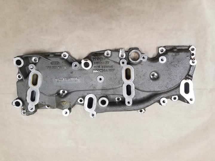 фото №1, Захист основа радіатор масла 4.0 tdi sq7 057117187b