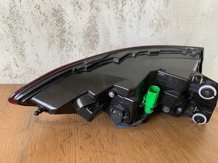фото №8, Audi a8 d5 oled matrix фара правая задняя правое зад 4n0945208p европа