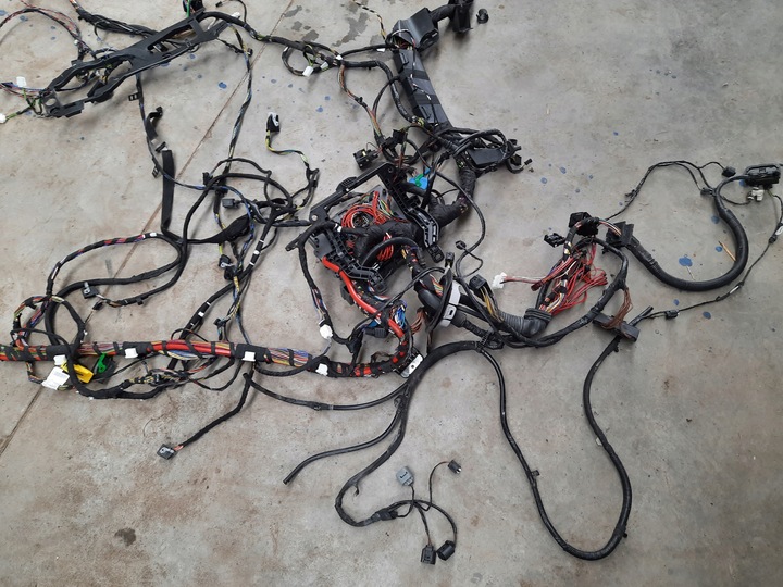 фото №6, Bmw x1 e84 2.0i рестайлинг жгут камеры, интерьера