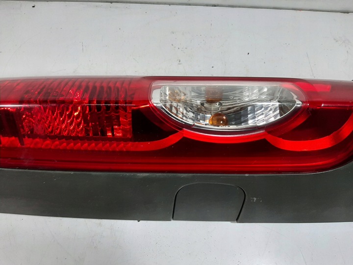 фото №14, Opel vivaro 1.9cdti 05r лампа лівий зад 8200415250 93854431
