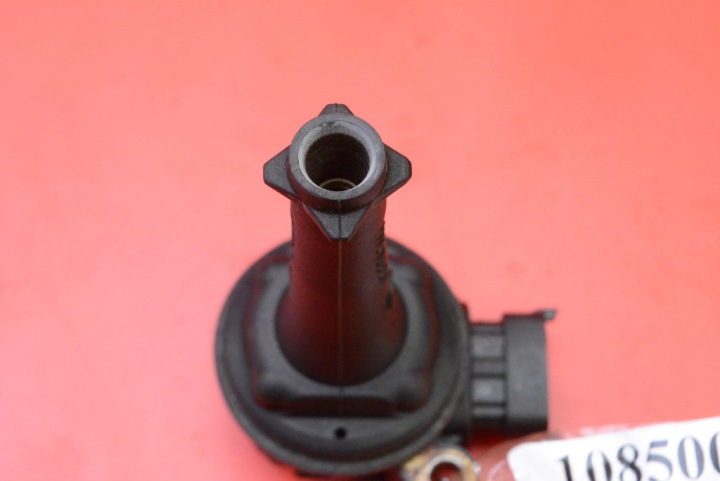 фото №8, Катушка зажигания 9125601 volvo s60 1 i 2.4 b 140 km 00-04