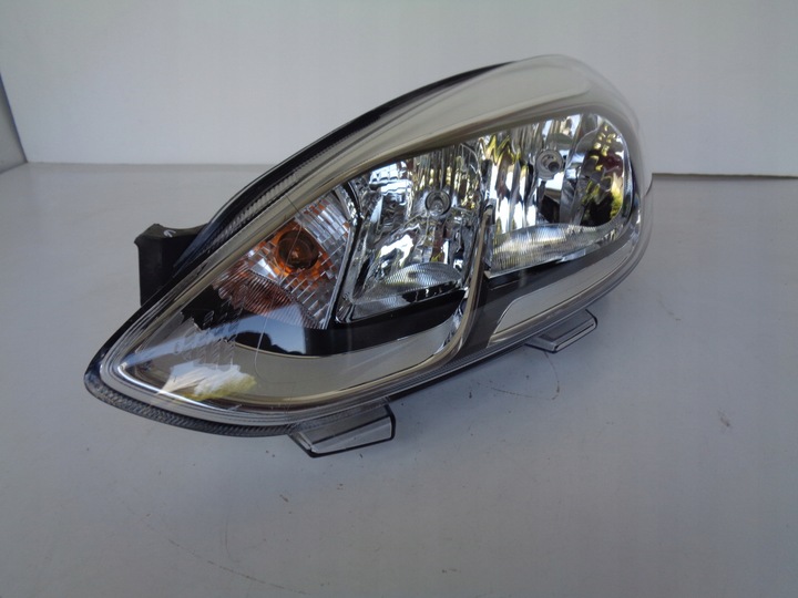 фото №1, Лампа левая фара ford fiesta mk8 17-