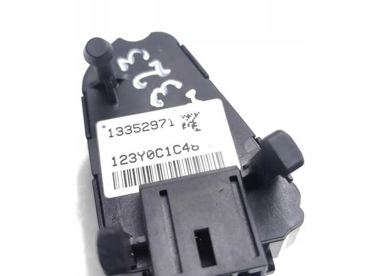 фото №7, Vauxhall meriva переключатель / кнопка руль 2011 mpv 4/5dr 13352971