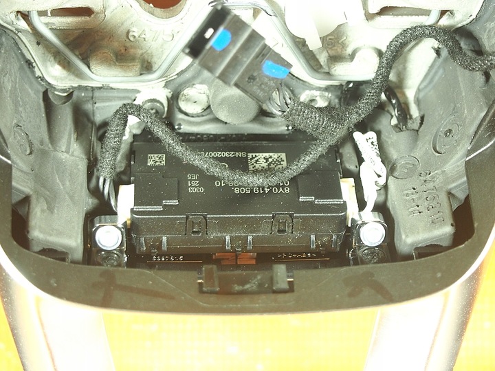 фото №9, Audi q3 83a 22km кермо багатофункціональна шкіра 8y0419091e / 8y0419508