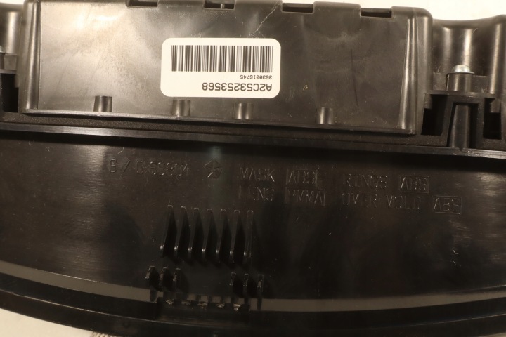 фото №8, Приборы chrysler 300c 3.0crd p05172061ag