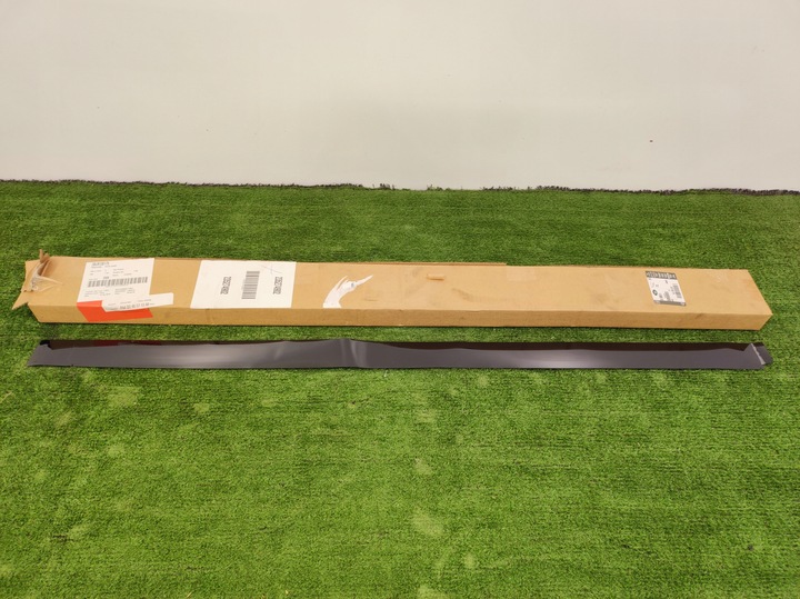 фото №1, Планка дверь зад land rover defender ii l663 90 110 130 lr130175 новая оригинал