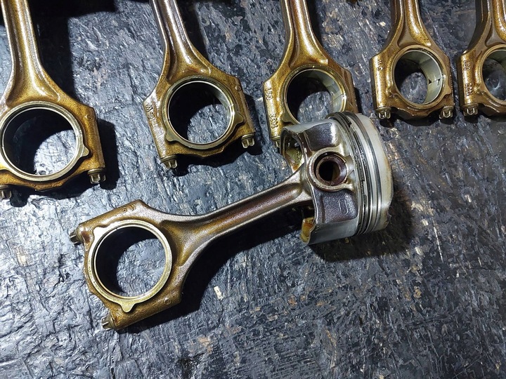 фото №8, Поршень з шатуном bmw 5 e39 523i m52b25 256s3 1xvanos