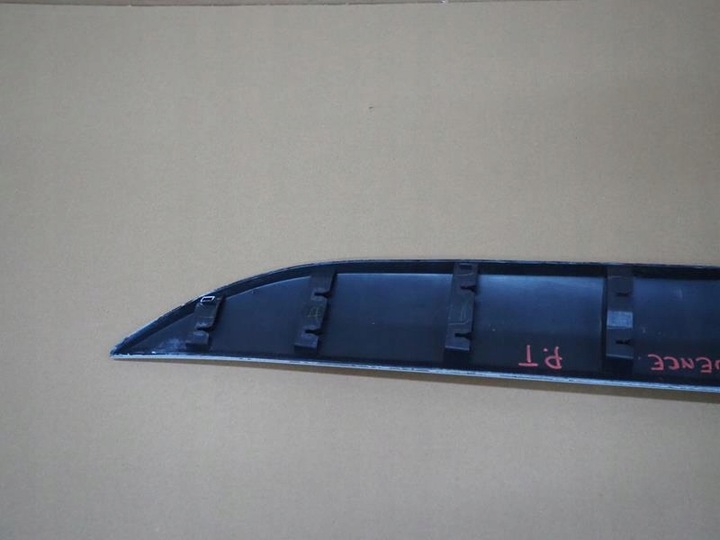 фото №7, Планка боковая нижняя декоративная дверь правые зад renault fluence 828760007r