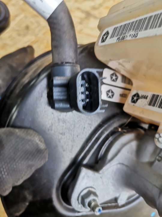 фото №6, Dodge grand caravan усилитель тормозные 04581494ab 3.6