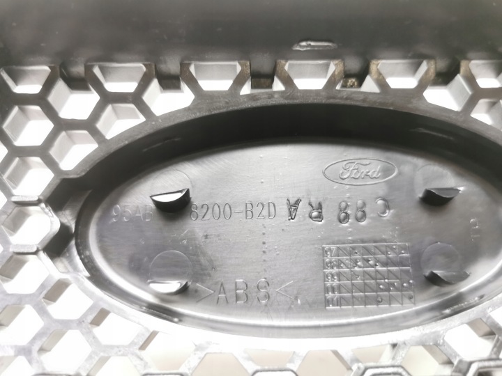 фото №8, Решітка радіатора ford escort mk7 95-00 oem номер 95ab 8200 b2d 1056447