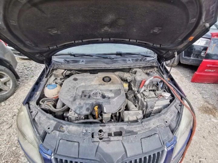 фото №7, Skoda roomster датчик подушки воздушной srs 2007 1.9l 1t0909606a 5wk433