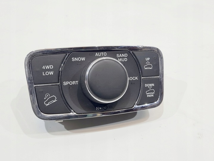 фото №1, Переключатель привода подвешивание grand cherokee wk2 11r