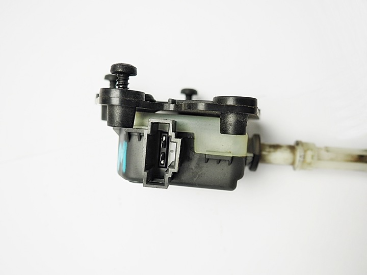 фото №6, Audi a6 c5 универсал fl амортизатор замка крышки 8e9827833