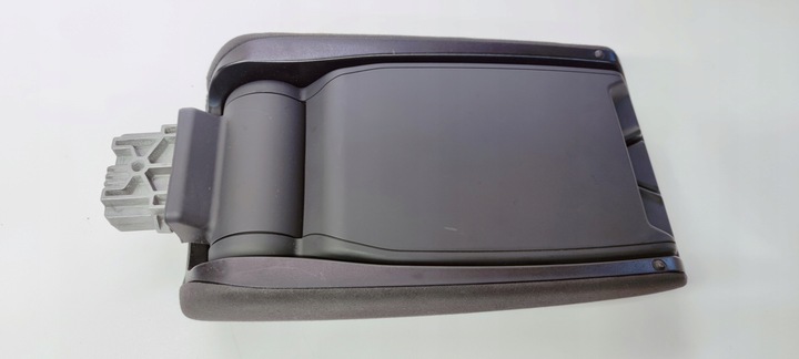 фото №5, Подлокотник бардачок перед материал audi a6 c7